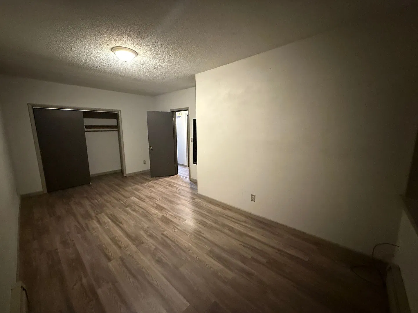 Elm Drive Apartments — Photo 4