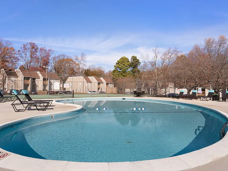 Lakes Edge — Photo 15