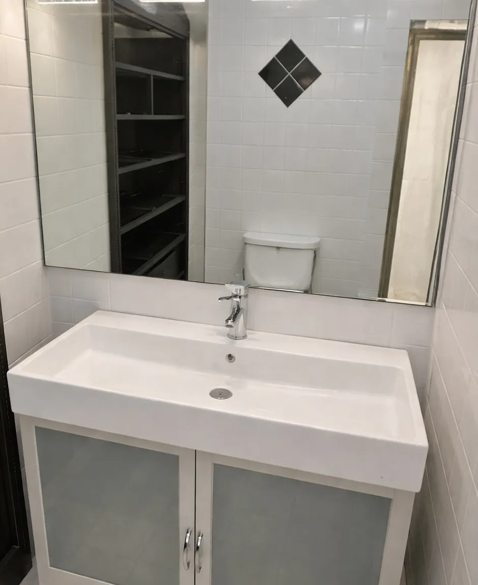 W 63rd St, Hialeah — Photo 3