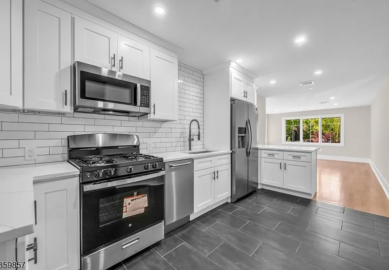 162 Closter Dock Rd #A — Photo 6