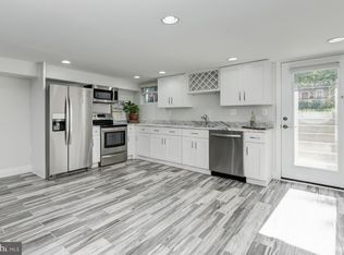 909 Delafield Pl NW #B, Washington, DC 20011