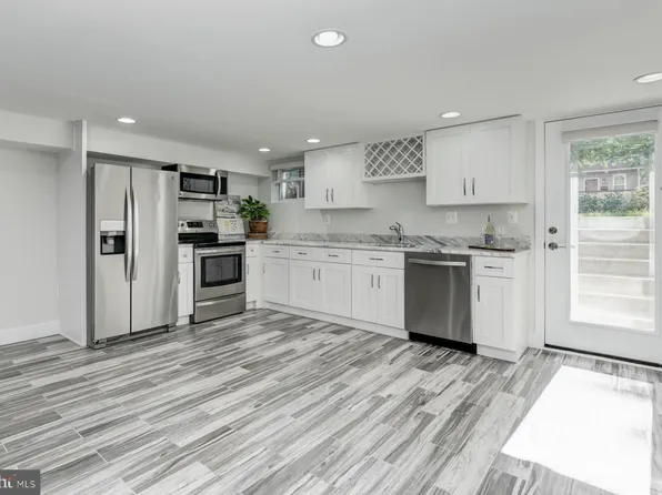 909 Delafield Pl NW #B, Washington, DC 20011