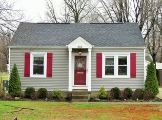 213 Linda Dr, Fairdale, KY 40118
