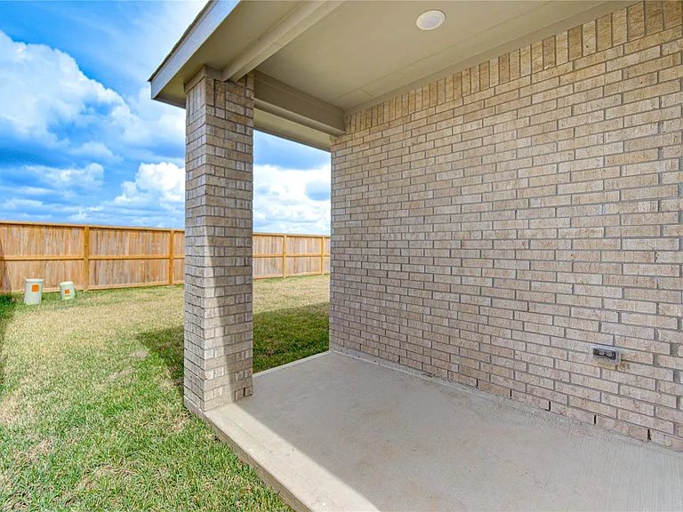 1047 Blue Stone Dr — Photo 47