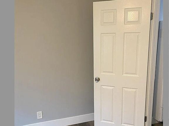 Unit Photo