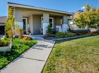 1660 Ball Pl, Woodland, CA 95776
