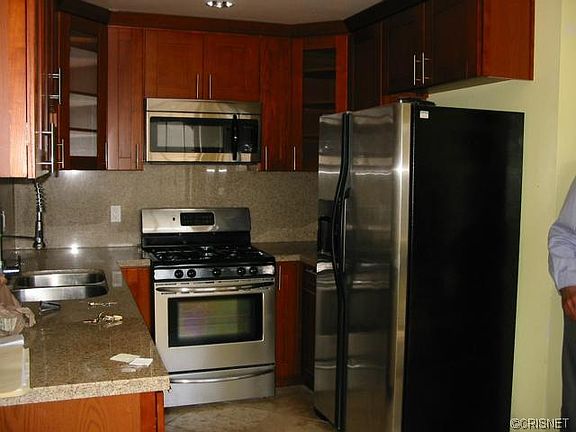 3rd image of 5217 Satsuma Ave APT 6