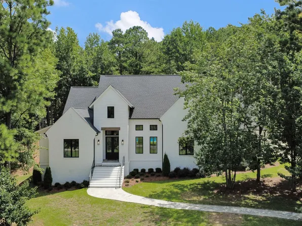 1 Buckhorn Valley Dr, Birmingham, AL 35242