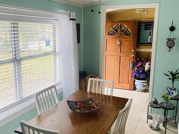 4th image of 5477 Windermere Dr
