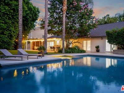 17425 Parthenia St, Northridge, CA, 91325