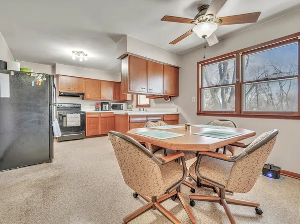 111 2nd Ave SW, Fostoria, IA 51340