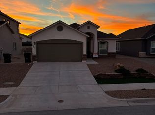 1045 Summer Rain St, El Paso, TX 79928