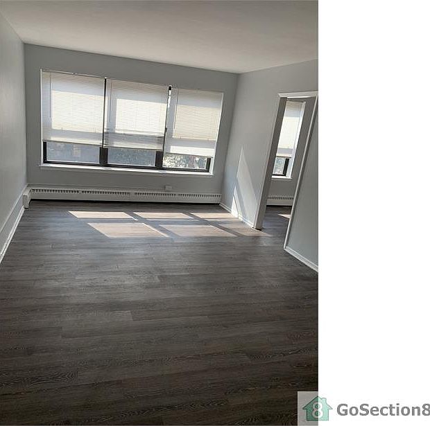 1st image of 7500 S South Shore Dr APT 503