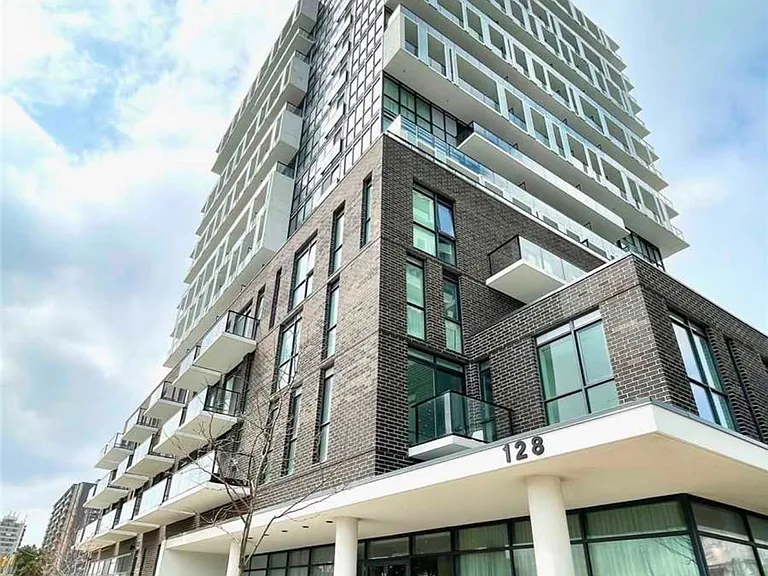 128 Fairview Mall Dr #310 — Photo 1