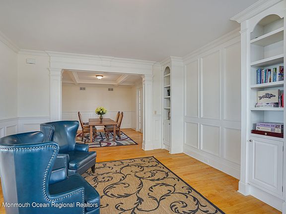 5th image of 1175 Ocean Ave #1