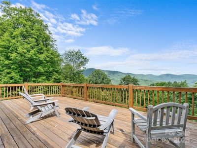 60 Lakeside Trl, Lake Toxaway, NC, 28747