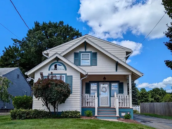 417 Foxon Road, East Haven, CT 06513