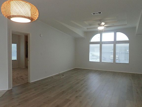5th image of 7853 Meadowlark Lane