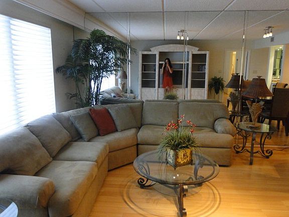 2nd image of 7000 Gulf Blvd #102