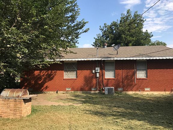 2nd image of 5814 NW Liberty Ave