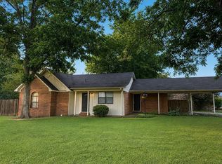 15 Steele Magnolia Dr, Greenbrier, AR 72058