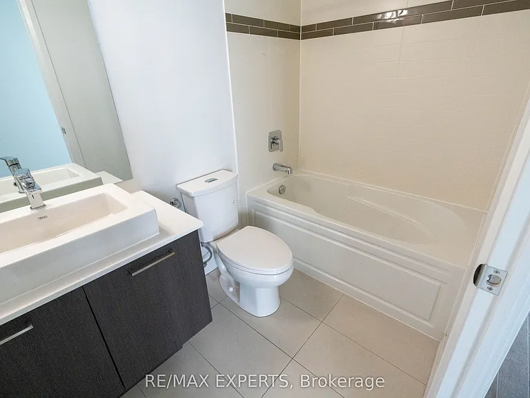 4800 Highway 7 #714 — Photo 11