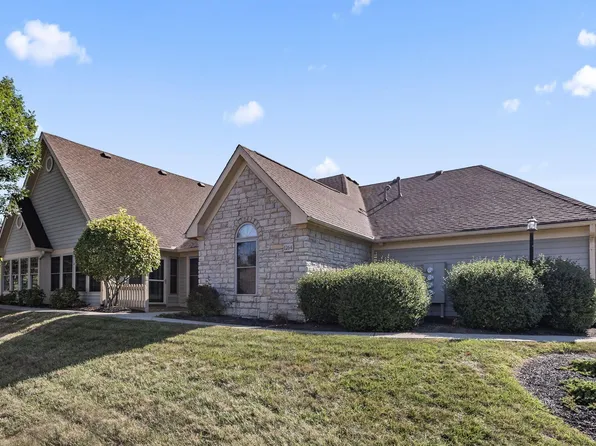 1264 Stonehill Ln, Lancaster, OH 43130