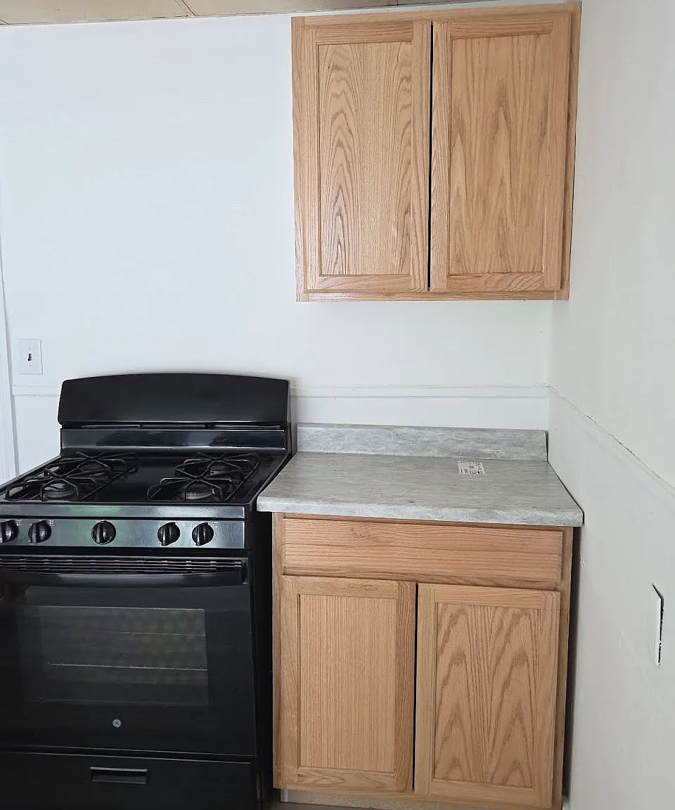 2 bed, 800 sqft, $945 — Photo 4