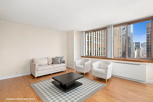 Rented by Douglas Elliman | media 22
