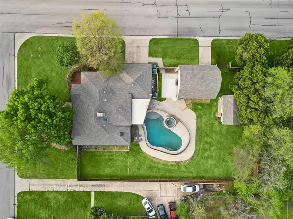 3322 Darby Ln, Denton, TX 76207