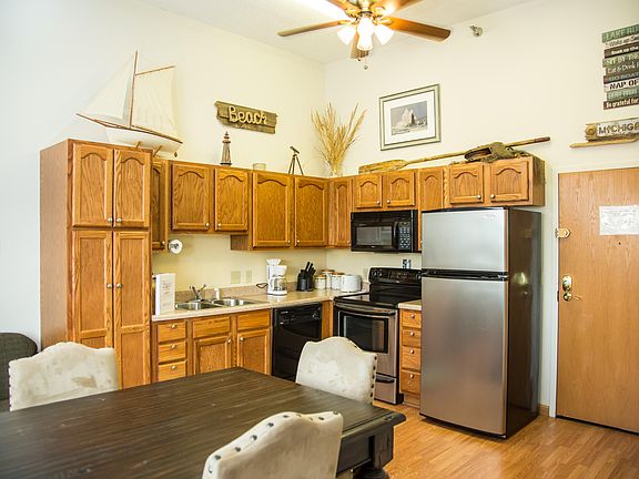 4th image of 532 Dyckman Ave APT 20