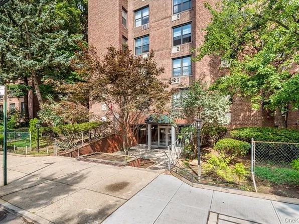 65-15 38th Avenue #5Z, Woodside, NY 11377