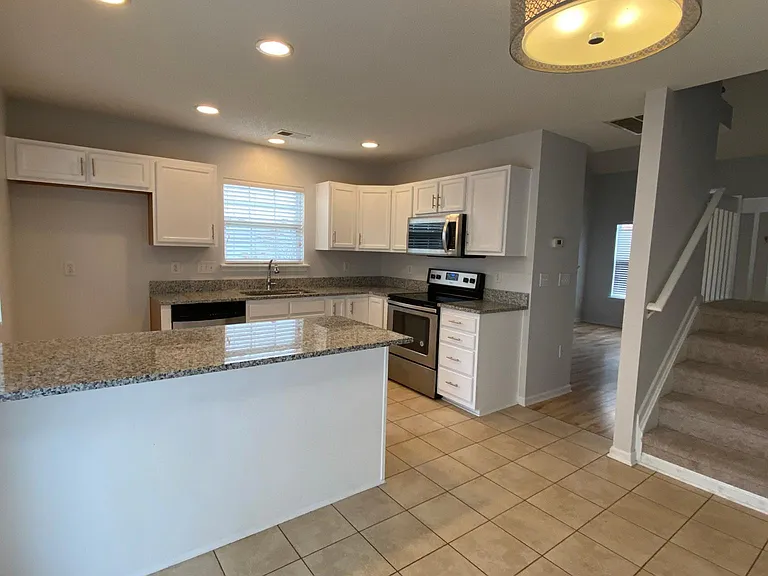 12131 Bottlebrush Pl — Photo 3