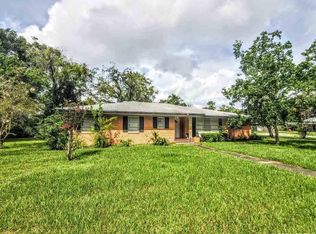 114 NE 2nd St, Chiefland, FL 32626