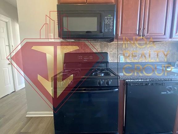 4th image of 67 Stuyvesant Ave #24