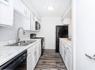 Rolling Hills Place, Lancaster, TX 75146