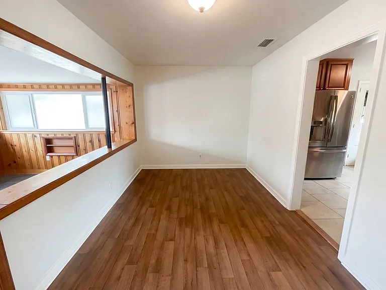 6128 Robbins Cir S — Photo 10