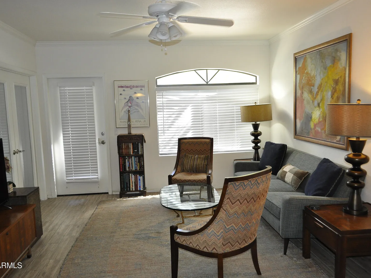 2 bed, 924 sqft, $2,350 — Photo 3