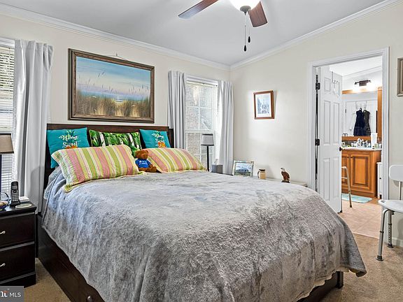 3rd image of 21696 F St #55324
