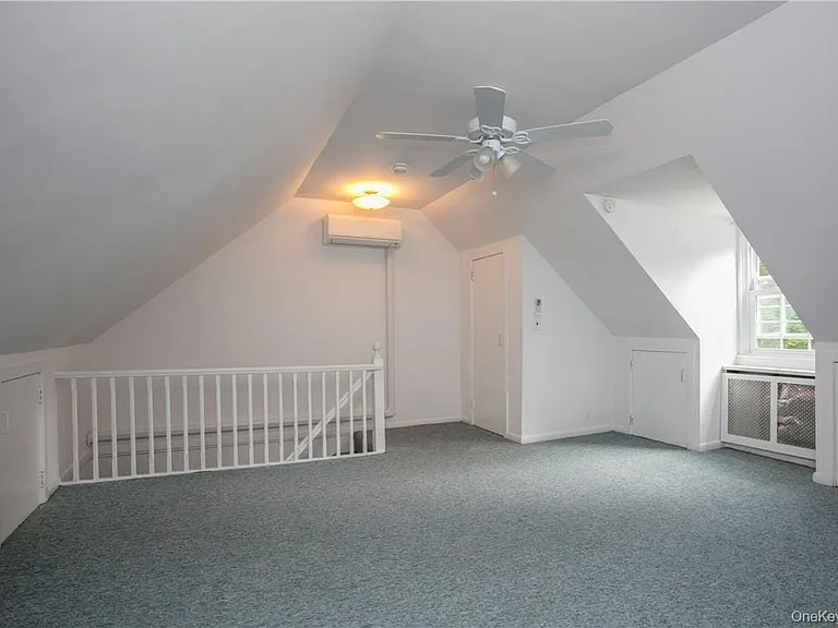 8 Elkan Rd — Photo 10
