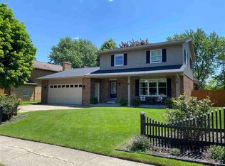 3432 Fairway Dr, Bay City, MI 48706