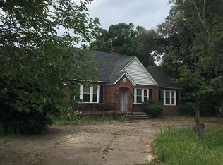 2886 Woodrow Rd, Dalzell, SC 29040