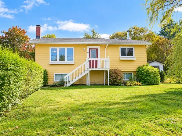 53 Kelliview Crescent, Conception Bay South, NL A1X7S1