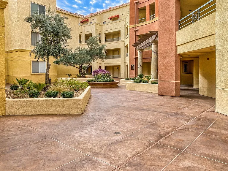 260 E Flamingo Rd #229 — Photo 19