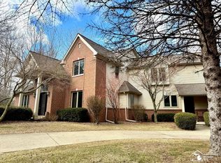 7623 Jackman Rd, Temperance, MI 48182