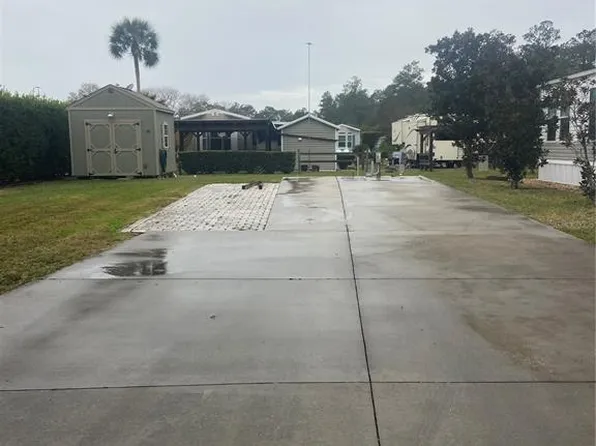 3290 NE 104th Ave, Silver Springs, FL 34488
