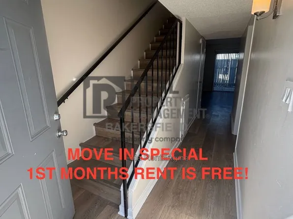 2427 Olive St #2427, Bakersfield, CA 93301