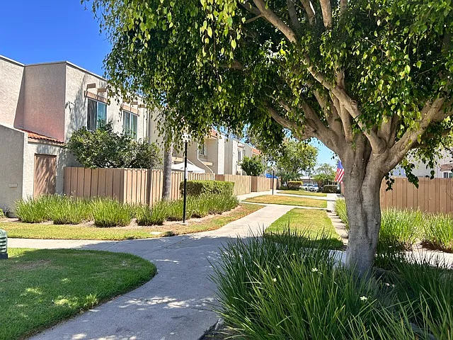 209 W Channel Islands Blvd #209