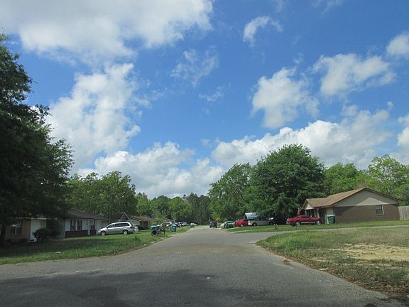 5th image of 308 Lavelle Dr