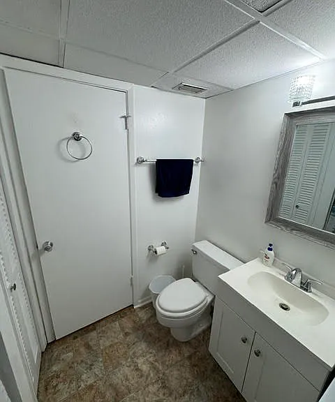 220 Lanai Vlg — Photo 9